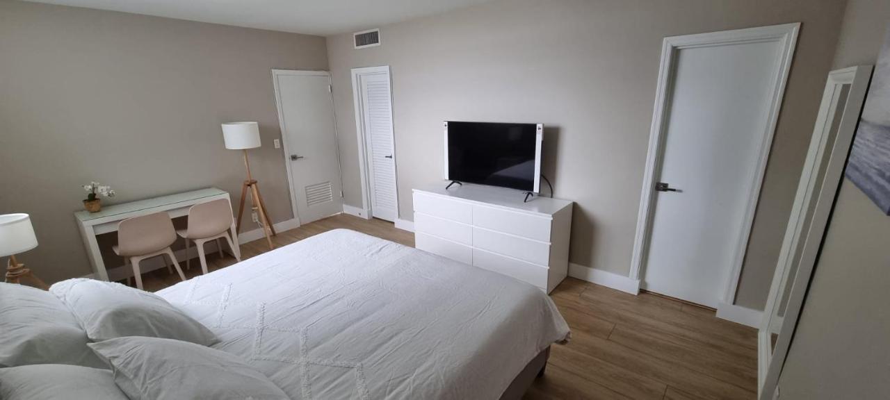 New Luxury Apartment 2Br 2Ba Direct Beach Access Hollywood Exterior foto